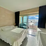 Montesol Poniente Seafront * Benidorm
